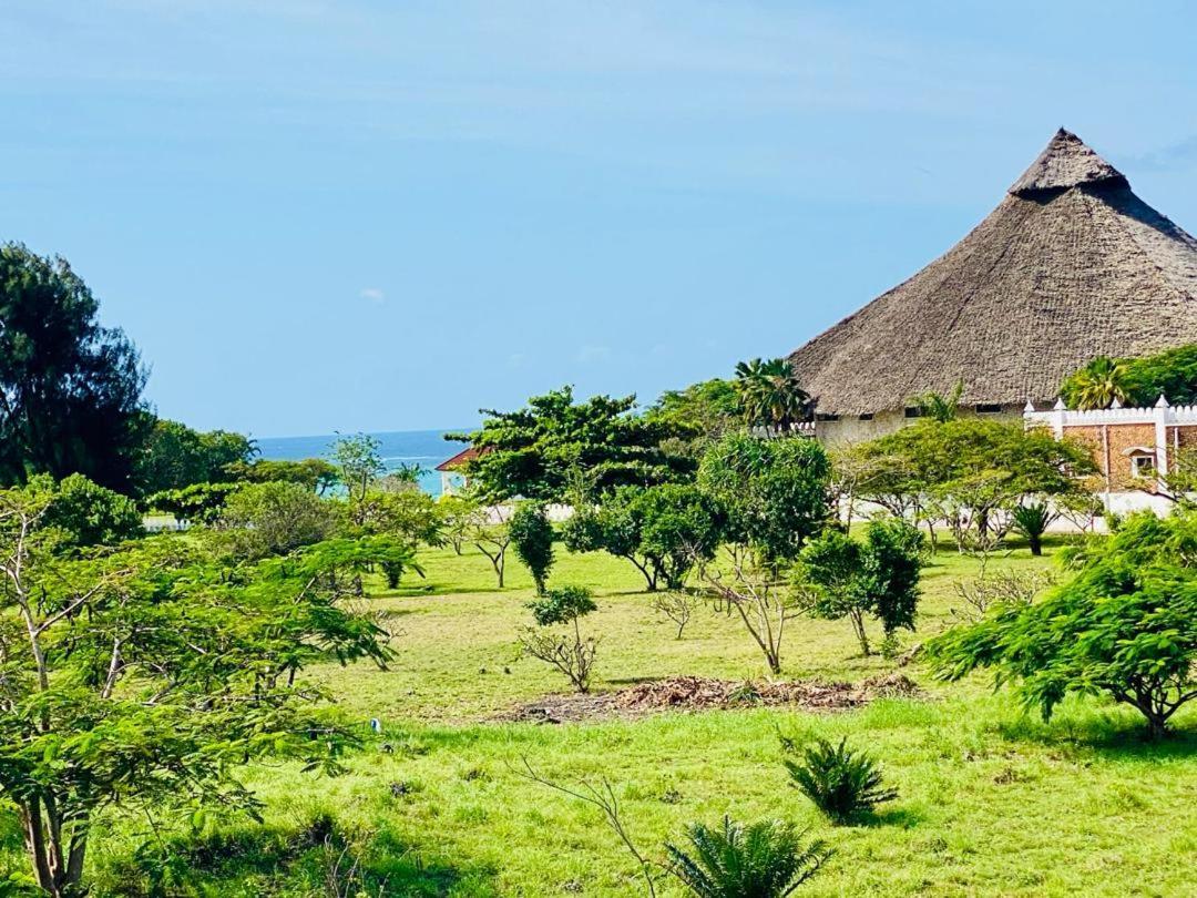 The Bali Resort Zanzibar Pingwe Dış mekan fotoğraf